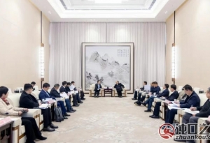 �人������|����������ǿ�붫��������ί��ί�����ܾ���������̸����