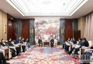 �人������|����������ǿ���ڿ�ͨ�Ƽ����³���CEO�������̸����