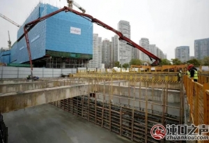 ��������Ϣ��11�������ڷ���·վ����ṹ�ⶥ��