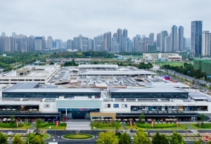 �������ԣ����̷������������ѳ�����ռ��ҵ��չ�·��