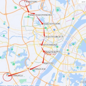 四新这所学校附近规划了两条地铁线路