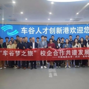 ������֮�ã�ǣ�ֵش󻭺�У�������ͬ��Բ��