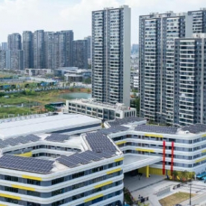武珞路中学经开分校揭牌 武汉经开区多所学校齐“上新”!
