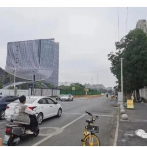 �人������|3���߶��ڡ�6�����������¶�����