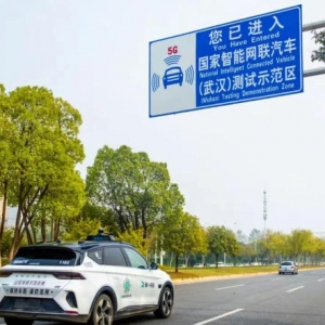 �人������|���ƽ��������������Ե�ʾ������Ŀ������ĸｱ