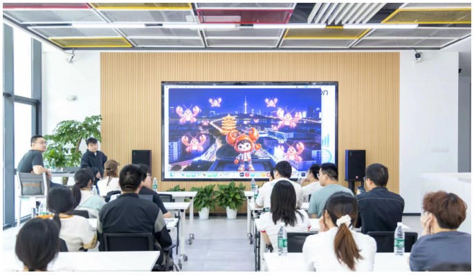 武汉经开智造人工智能OPC社区打造“咖啡+AI”新生态