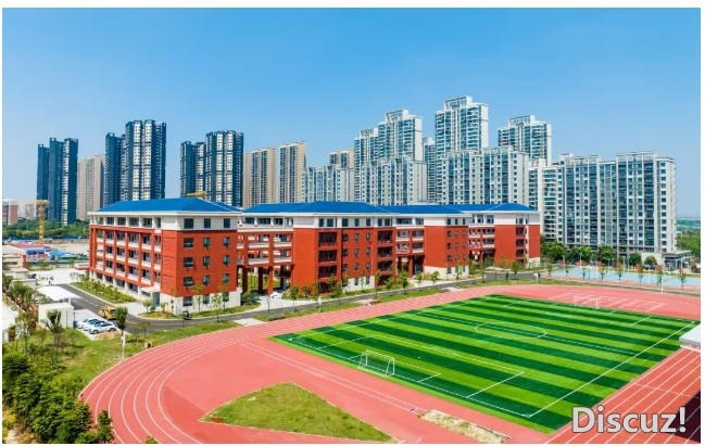 武汉经开区公办普通高中上新提质