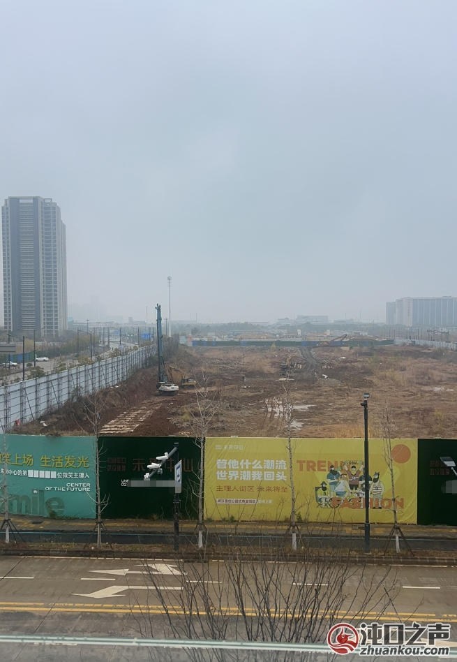 沌口招商花园里（二期）商业街开启复工！