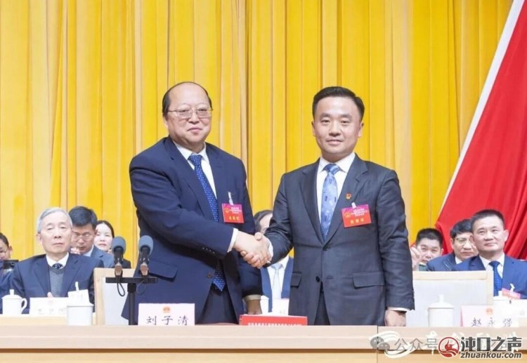 赵永强当选汉南区人民政府区长