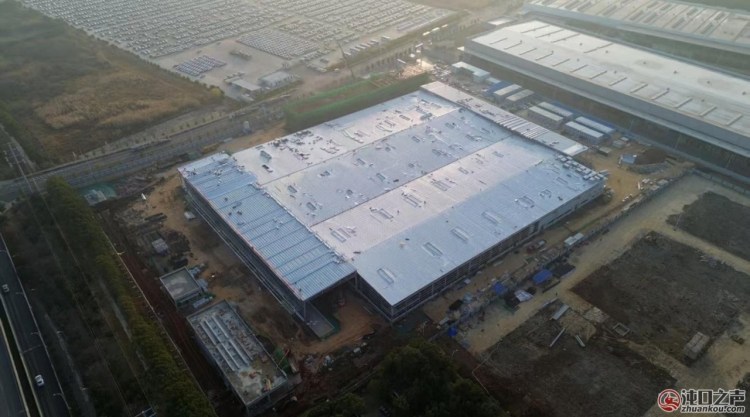 沌口薛峰|安波福电气系统分配武汉工厂项目主体结构封顶