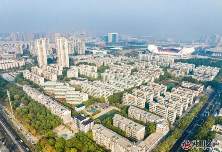 老旧社区焕新颜 武汉经开区宁康园社区“微改造”托起居民“大幸福”