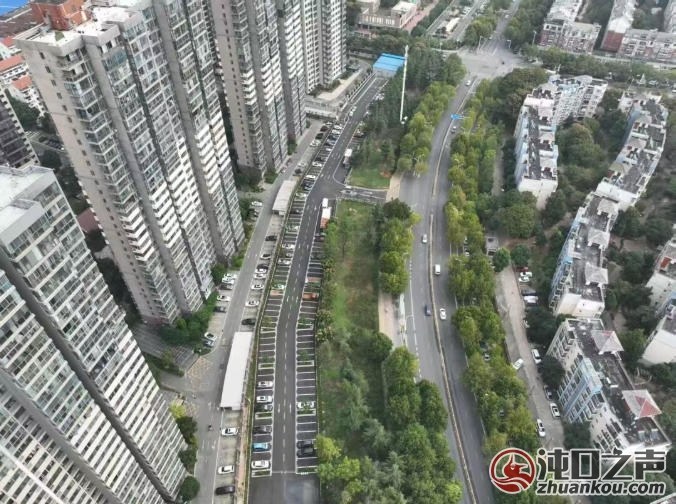 闲置荒地变身生态停车场 武汉经开区破解“停车难”助推城市文明