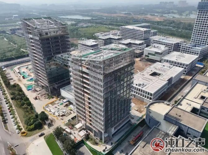 抢抓黄金施工期 武汉经开区多个重点项目假期不停工