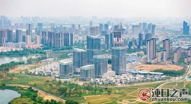 200余家企业聚集 武汉经开区人工智能产业生态现雏形