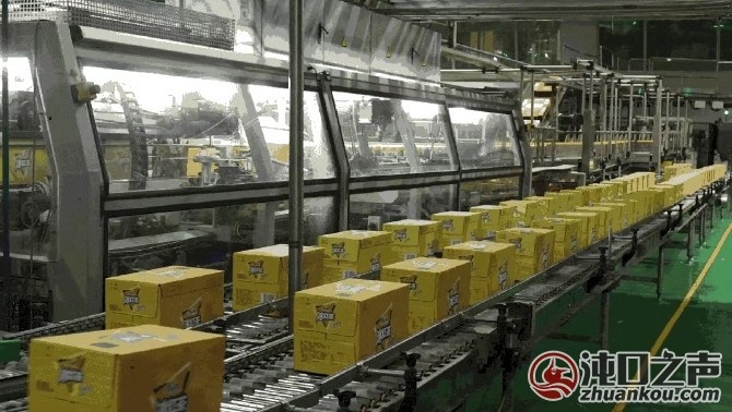 武汉经开区|1小时下线48000瓶饮料 武汉顶津“拉满弓”迎战消费旺季