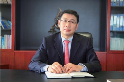 鼎龙控股 —— 沉潜材料工业 迈步世界前沿