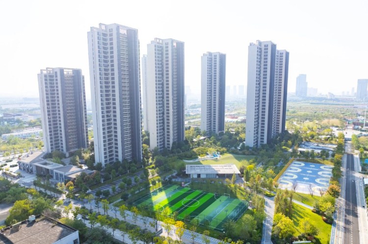 招商·武汉城建未来中心销量霸榜，锦宸府很不错